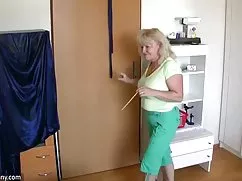 Stern guy from Vorkuta pushes leather leather in his wife Irina
